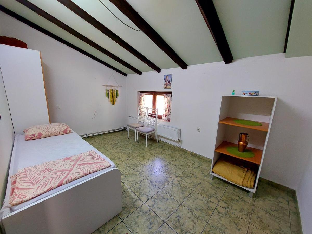 Incredible Apartment With A Mountain View - Matka Skopje Exterior photo